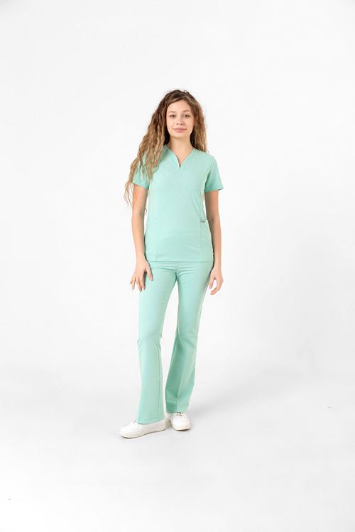 Nef Medikal Drop Collar Su Yeşili Kadın Takım