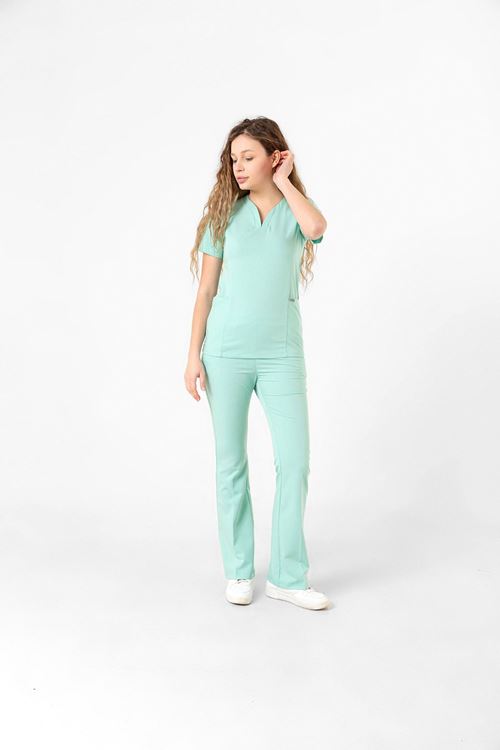 Nef Medikal Drop Collar Su Yeşili Kadın Takım