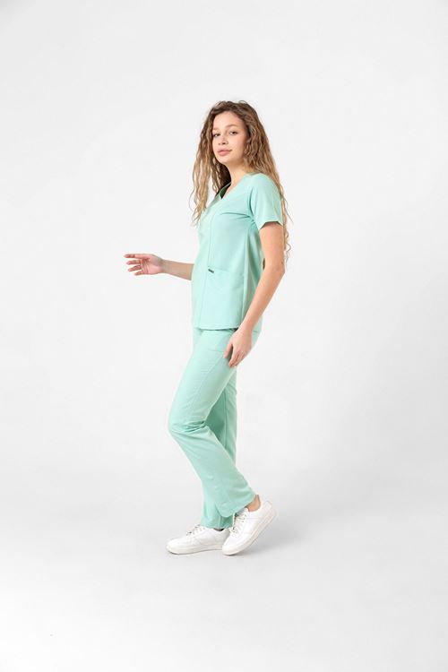 Nef Medikal Butterfly Collar Su Yeşili Kadın Takım