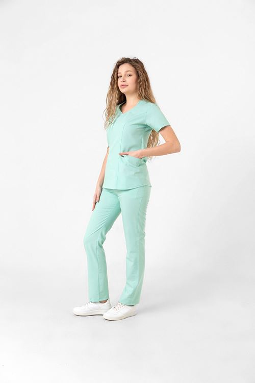 Nef Medikal Butterfly Collar Su Yeşili Kadın Takım